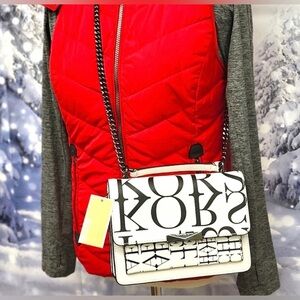 NWT Michael Kors Large Jade
Gusset Shoulder Bag